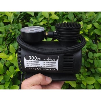 دستگاه پمپ باد فندکی ماشین دارای نمایشگر درجه تنظیم باد