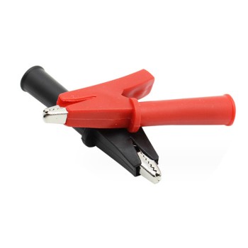 گیره سوسماری نیمه عایق با فیش موزی مادگی - رنگ مشکی گیره سوسماری نیمه عایق با فیش موزی مادگی - رنگ مشکی