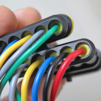 ست کانکتور نری و مادگی 6 پین ضدآب خودرو