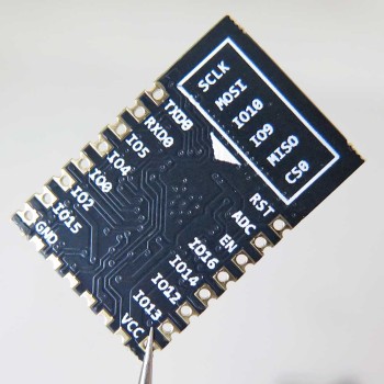 ماژول ESP-12F دارای هسته وایفای ESP8266