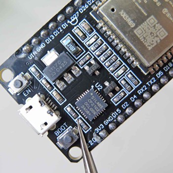 برد توسعه ESP32 دارای بلوتوث ، وایفای داخلی و مبدل سریال CP2102 برد توسعه ESP32 دارای بلوتوث ، وایفای داخلی و مبدل سریال CP2102
