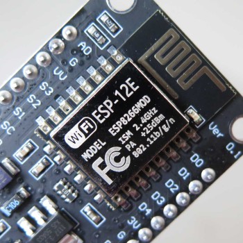 برد توسعه NodeMcu دارای هسته وایفای ESP8266 و مبدل CH340G