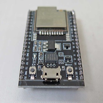 برد توسعه ESP32 WROOM-32U دارای بلوتوث وایفای داخلی