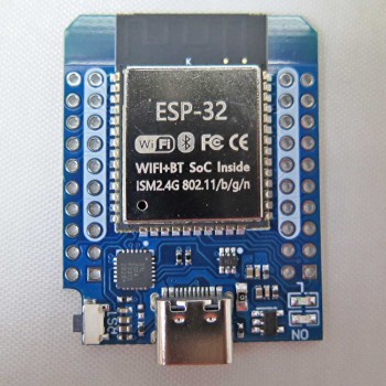برد توسعه WeMos mini D1 با هسته ESP-WROOM-32 دارای بلوتوث و وایفای داخلی