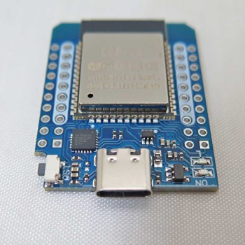 برد توسعه WeMos mini D1 با هسته ESP-WROOM-32 دارای بلوتوث و وایفای داخلی