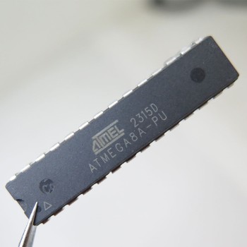 آی سی میکروکنترلر ATmega8A-PU با پکیج DIP
