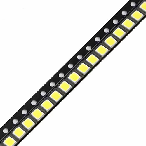 LED SMD پکیج 2835 ولتاژ 3 تا 3.4 ولت نور مهتابی و آفتابی بسته 20 عددی
