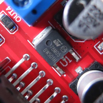 ماژول درایور موتور DC و استپر موتور Bipolar دو کاناله L298N ماژول درایور موتور DC و استپر موتور Bipolar دو کاناله L298N