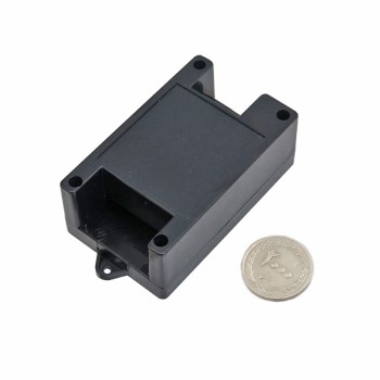 باکس پلاستیکی دارای ابعاد 82mm x 50mm x 32mm