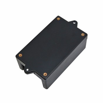 باکس پلاستیکی دارای ابعاد 82mm x 50mm x 32mm