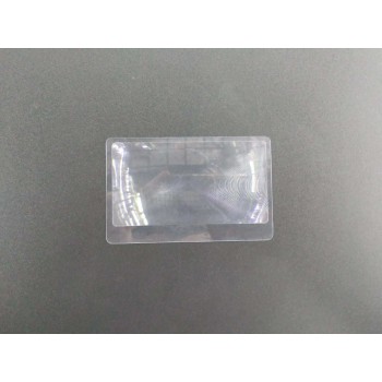 ذره بین کارتی با قابلیت بزرگنمایی سه برابر و ابعاد 85x55 میلی متری