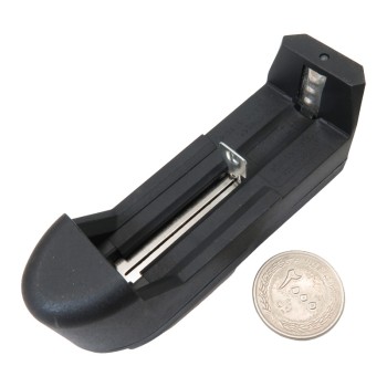 شارژر باتری لیتیوم یون تکی با قطع خودکار