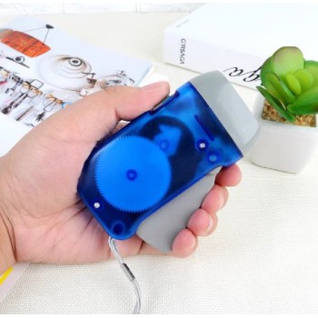 چراغ قوه هندلی با سه LED پرنور