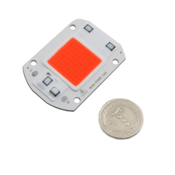 ماژول LED فول اسپکتروم 220V 30W مناسب برای رشد گیاه ماژول LED فول اسپکتروم 220V 30W مناسب برای رشد گیاه