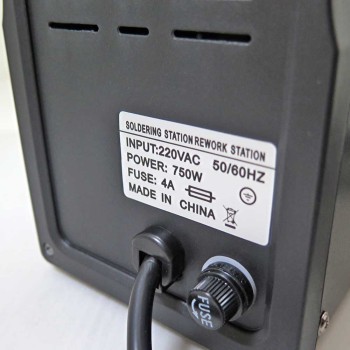 هویه و هیتر هوای گرم 700 وات دیجیتال 878D (ست کامل)