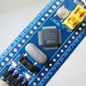 برد توسعه 32 بیتی STM32F103C8T6 مدل HW-621 برد توسعه 32 بیتی STM32F103C8T6 مدل HW-621