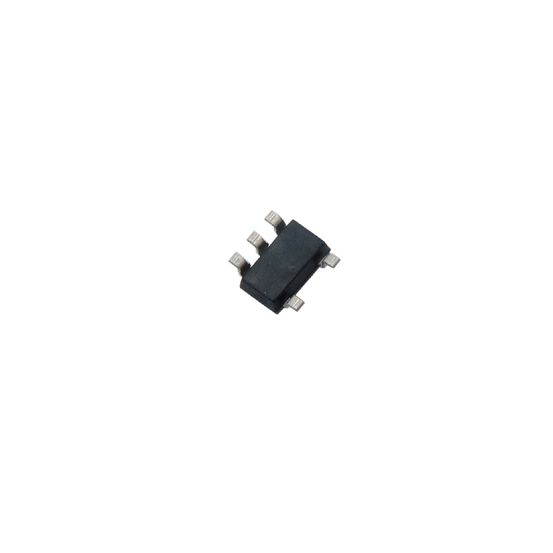 آی سی رگولاتور MIC5219 ولتاژ 3.3V بسته 5 عددی