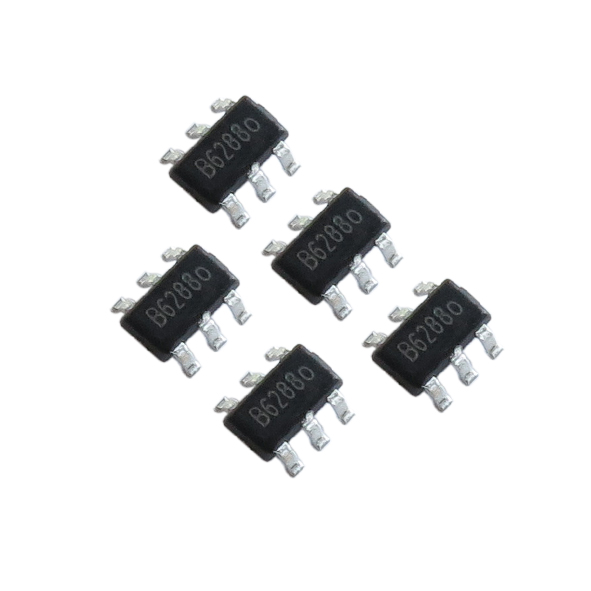 آی سی رگولاتور MT3608 دارای پکیج SOT23-6 بسته 5 عددی