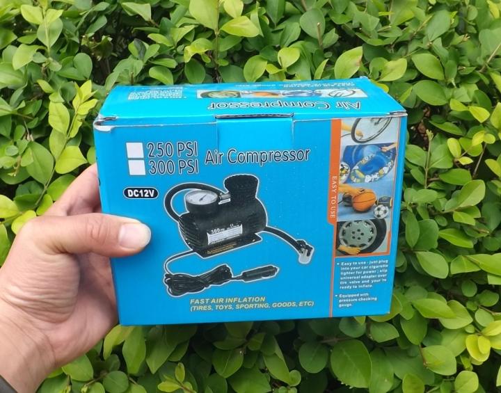 دستگاه پمپ باد فندکی ماشین دارای نمایشگر درجه تنظیم باد