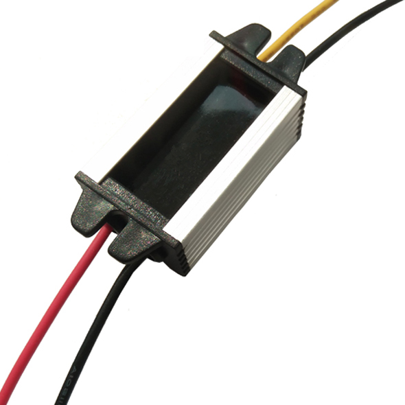 رگولاتور DC به DC کاهنده دارای خروجی 2A 5V ، کیس آلومینیومی و دامنه ولتاژ ورودی 8V إلی 40V