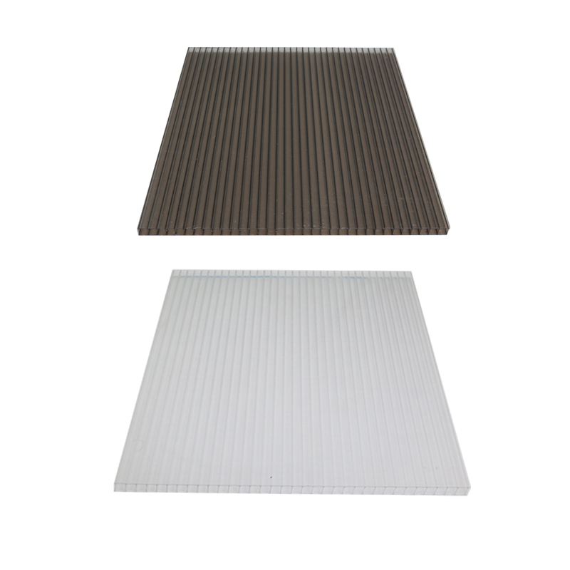 ورق پلی کربنات دارای ابعاد 200mmX250mmX6mm
